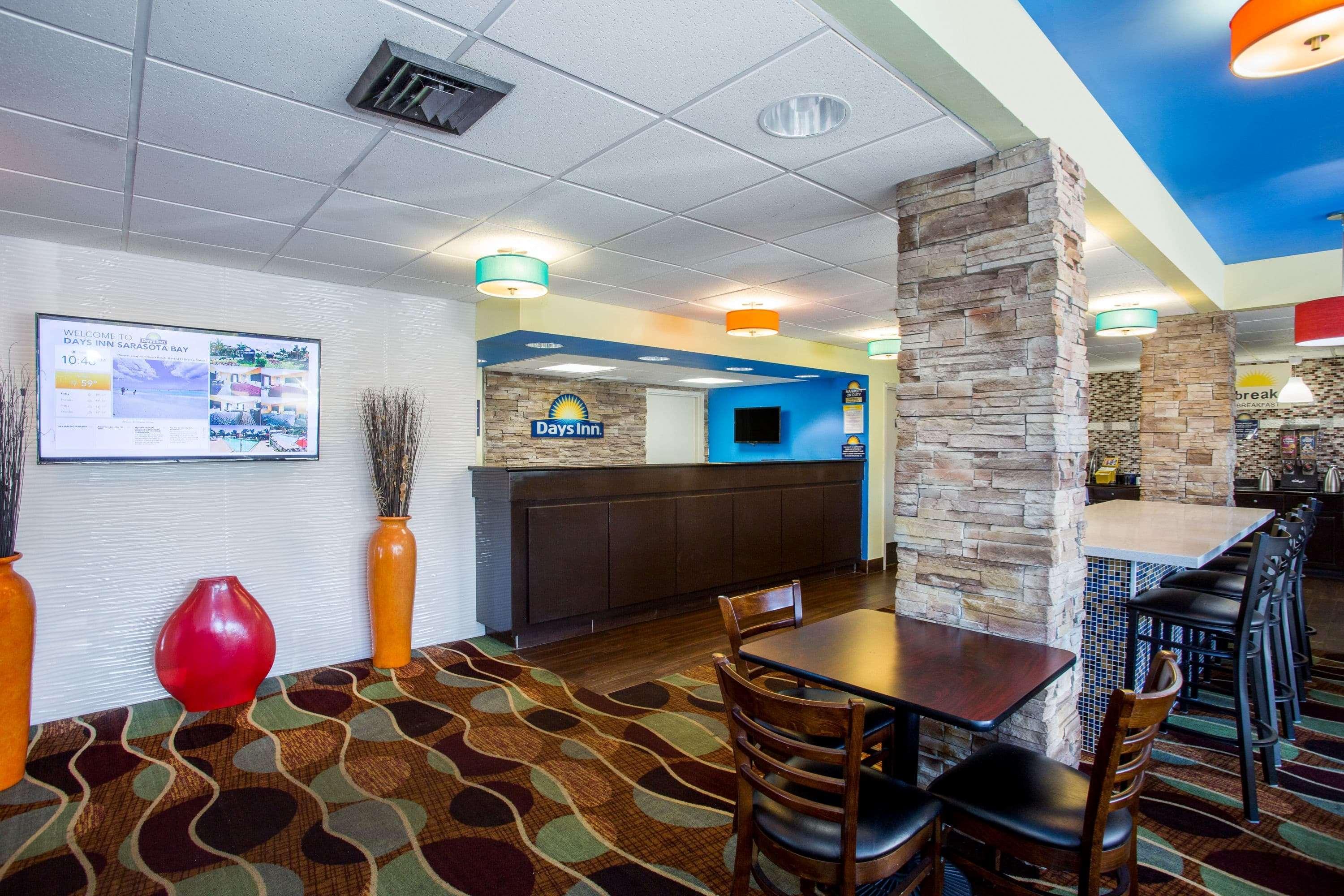 Days Inn By Wyndham Sarasota Bay Exteriér fotografie