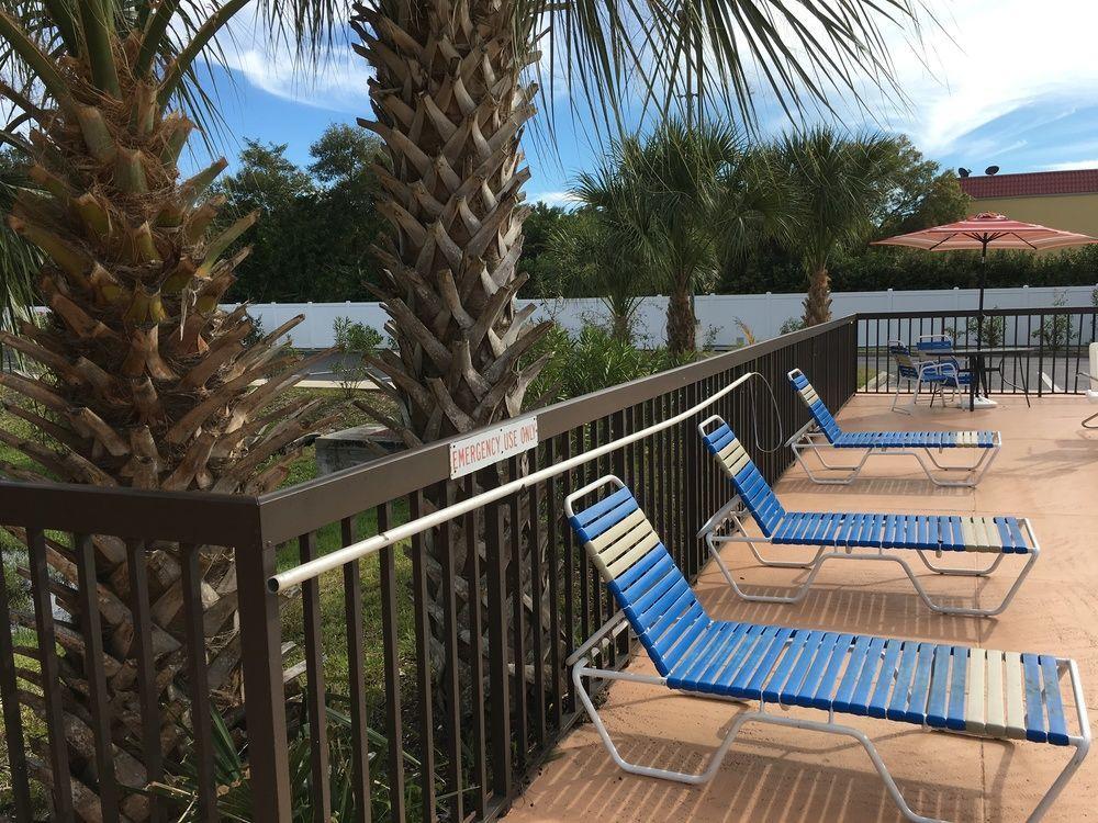 Days Inn By Wyndham Sarasota Bay Exteriér fotografie